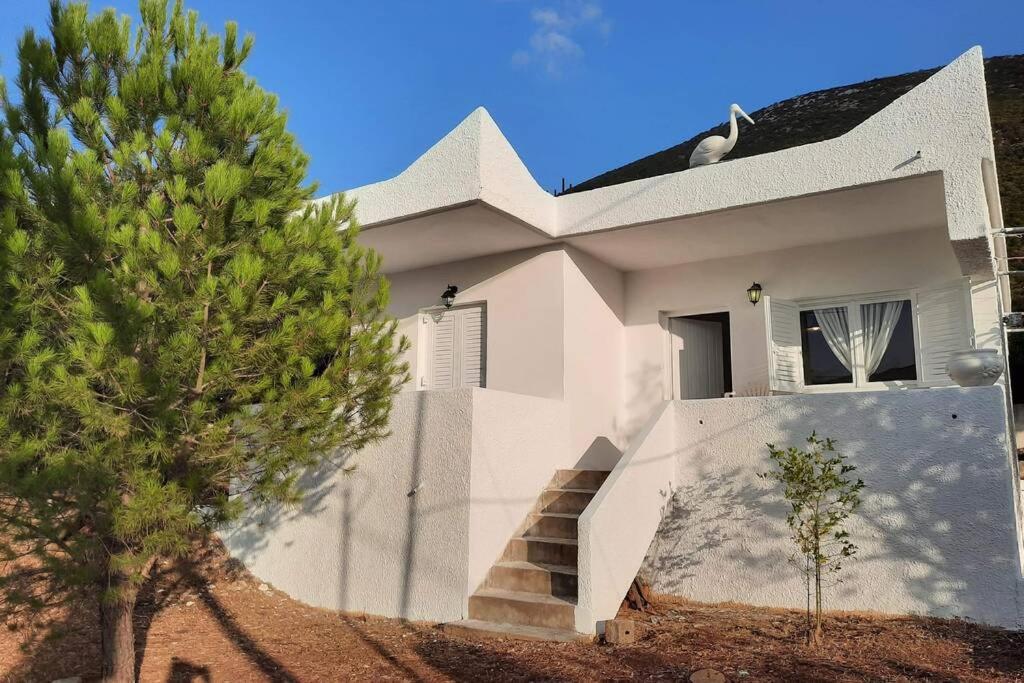 White Villa In Olive Trees And Seaview To Panagia Almiropótamos 외부 사진