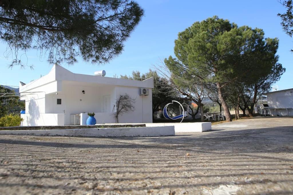 White Villa In Olive Trees And Seaview To Panagia Almiropótamos 외부 사진